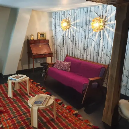 Moulin Renove Avec Piscine Interieure Et Squash וילה